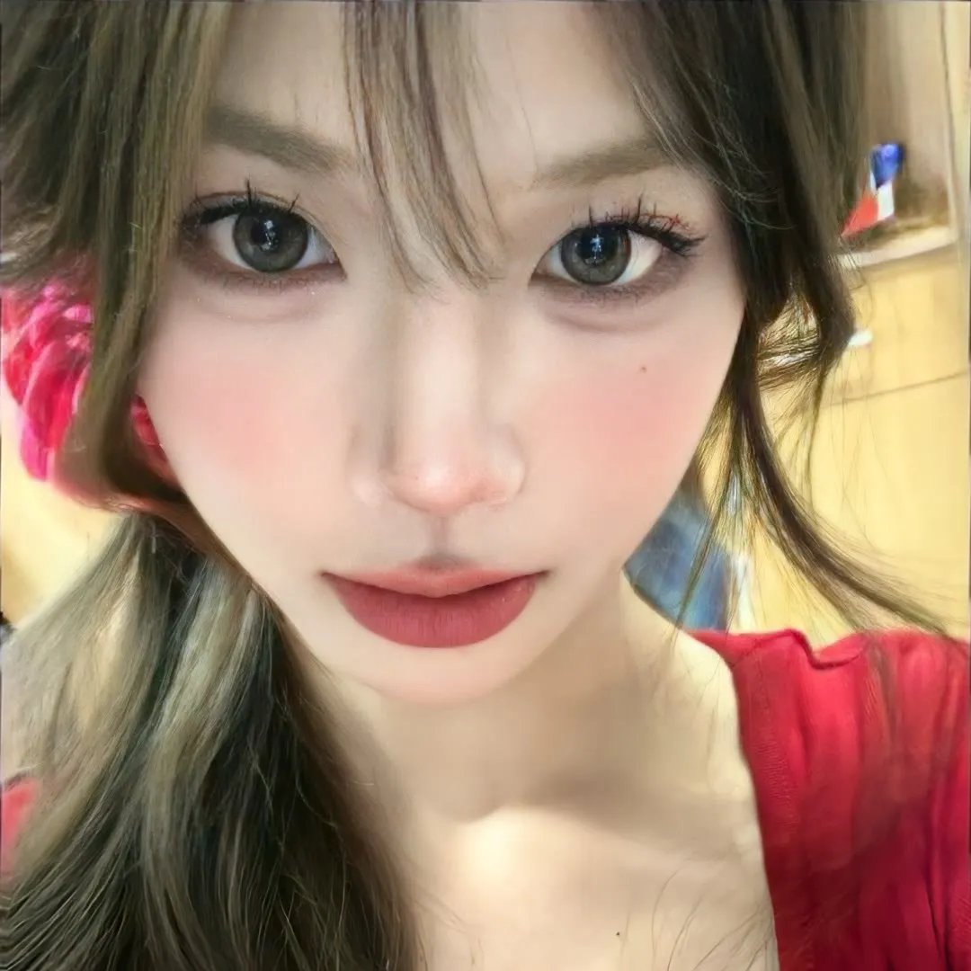 卷帘待得月华生